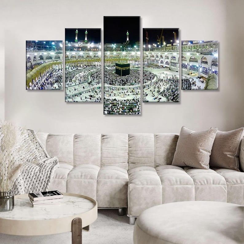 Kaaba Canvas Print: Mecca Night Scene, Islamic Wall Art - 5 Panel