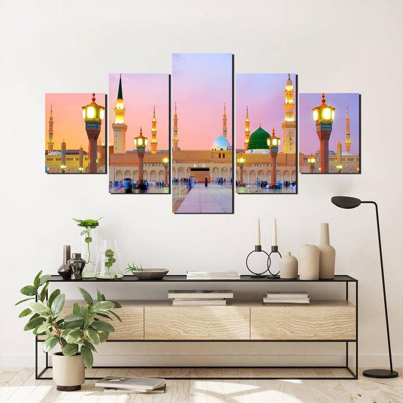 Madina Munnawara 5-Panel Canvas: Islamic Mosque Wall Art
