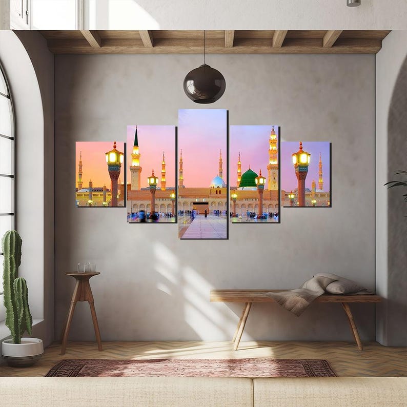 Madina Munnawara 5-Panel Canvas: Islamic Mosque Wall Art
